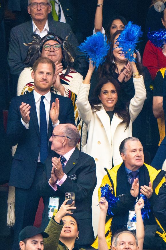 Le prince Harry et Meghan Markle assistent à la cérémonie d'ouverture des "Invictus Games Vancouver Whistler 2025" au Canada le 8 février 2025.  © Backgrid UK/ Bestimage