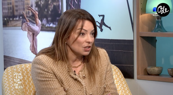 Sandra Viricel est l'une des collègues de Thibault Chanel basé à Lyon.

Captures d'écran