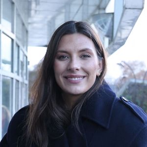 Exclusif - Camille Cerf (Miss France 2015) - Des célébrités se rendent aux studios d'Europe 1 à Paris le 19 novembre 2025.