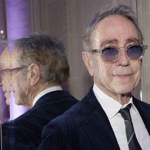 Alain Chamfort en marge de la cérémonie des Stéthos d'Or à Paris le 18 mars 2024.

© Cédric Perrin / Bestimage