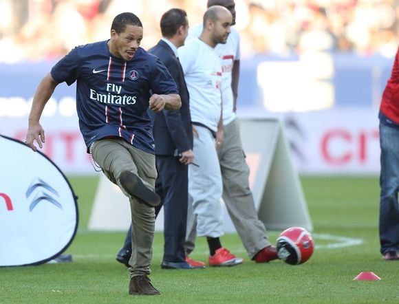 Joey Starr au match de football Psg-Sochaux au Parc des Princes, le 29 septembre 2012. ©Bestimage