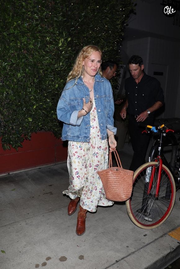 Rumer Willis après un dîner avec des amis à Santa Monica. Photo par Backgrid USA / Bestimage