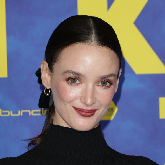 "Ça m'a fait rigoler, assure-t-elle. Je l'accepte. Il faut être un peu singulier. On est dans une époque où tout le monde veut se ressembler."

Charlotte Le Bon - Avant-première du film "Niki" au cinéma UGC Ciné Cité Les Halles à Paris le 8 octobre 2024. © Coadic Guirec/Bestimage