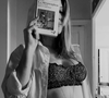 Stéphanie Loire annonce sur Instagram être enceinte de son premier bébé.

Stéphanie Loire, animatrice télé et radio, annonce sa grossesse.