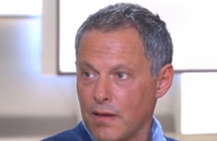 Marc-Olivier Fogiel dans "C à vous", sur France 5
