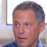 Marc-Olivier Fogiel bientôt à la tête du groupe France Télévisions ? "On discute avec..."