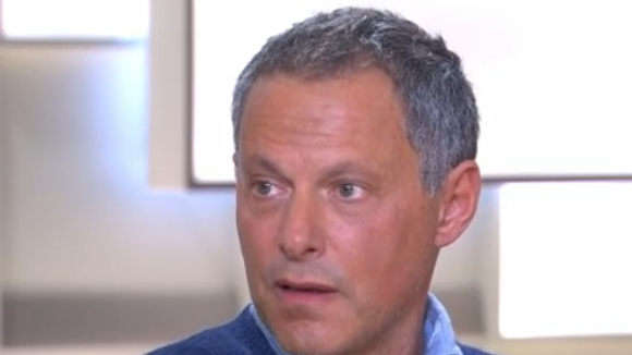 Marc-Olivier Fogiel bientôt à la tête du groupe France Télévisions ? "On discute avec..."