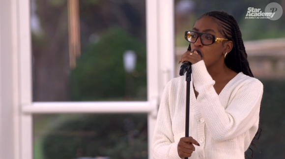 L'une d'elle succèdera à Pierre Garnier
Evaluation d'Ebony dans la "Star Academy 2024", le 17 décembre, sur TF1+