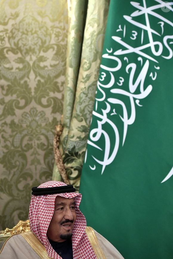 Le roi Salmane ben Abdelaziz Al Saoud d'Arabie Saoudite reçu au Kremlin par le président de la Russie Vladimir Poutine au Kremlin le 05 octobre 2017.  Alexei Nikolsky/Itar Tass/Bestimage