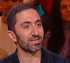 Jimmy Mohamed sur le plateau de "Quelle époque !" pour la promotion de son nouveau livre "Meilleur". France 2, le 15 novembre 2025.
