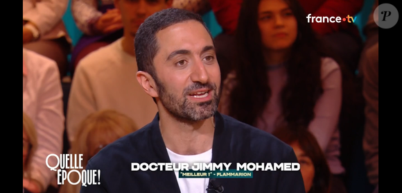 Jimmy Mohamed sur le plateau de "Quelle époque !" pour la promotion de son nouveau livre "Meilleur". France 2, le 15 novembre 2025.