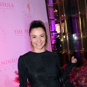 Denitsa Ikonomova (enceinte) - Photocall du 5ème gala de charité de l'association "Les Bonnes Fées" à l'occasion de la campagne mondiale "Octobre Rose" à l'hôtel Peninsula, Paris le 3 octobre 2024. © Rachid Bellak/Bestimage