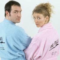 Un gars, une fille et un bébé ! Le fameux comédien qui a pris la relève de Jean Dujardin attend son 2e enfant