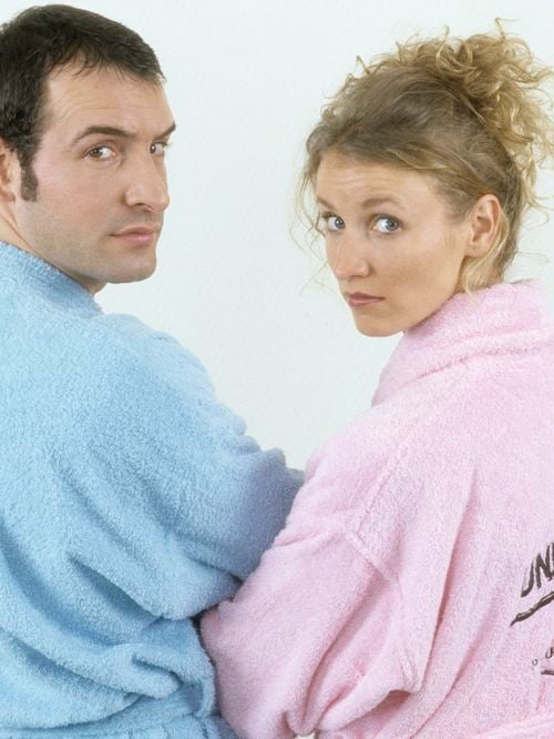 Un gars, une fille et un bébé ! Le fameux comédien qui a pris la relève de Jean Dujardin attend son 2e enfant