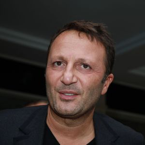 EXCLUSIF. Arthur assiste à un enregistrement TV à Paris, France, le 21 septembre 2011. Photo par Denis Guignebourg/ABACAPRESS.COM ?