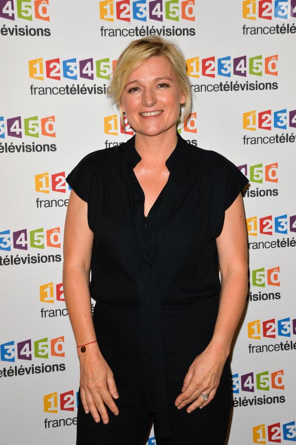 Anne-Elisabeth Lemoine lors du photocall de la présentation de la nouvelle dynamique 2017-2018 de France Télévisions. Paris, le 5 juillet 2017.
© Guirec Coadic/Bestimage