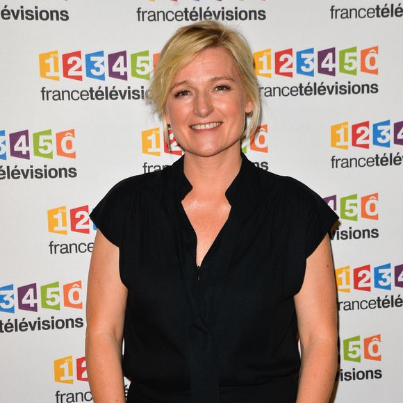 Anne-Elisabeth Lemoine lors du photocall de la présentation de la nouvelle dynamique 2017-2018 de France Télévisions. Paris, le 5 juillet 2017.
© Guirec Coadic/Bestimage