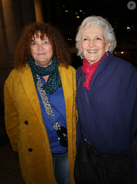 Valérie Mairesse et Marie-Christine Barrault - Jacques Rouveyrollis à fêté ses 60 ans de Lumières au théâtre Edouard 7 à Paris le 14 décembre 2025. © Coadic Guirec / Bestimage