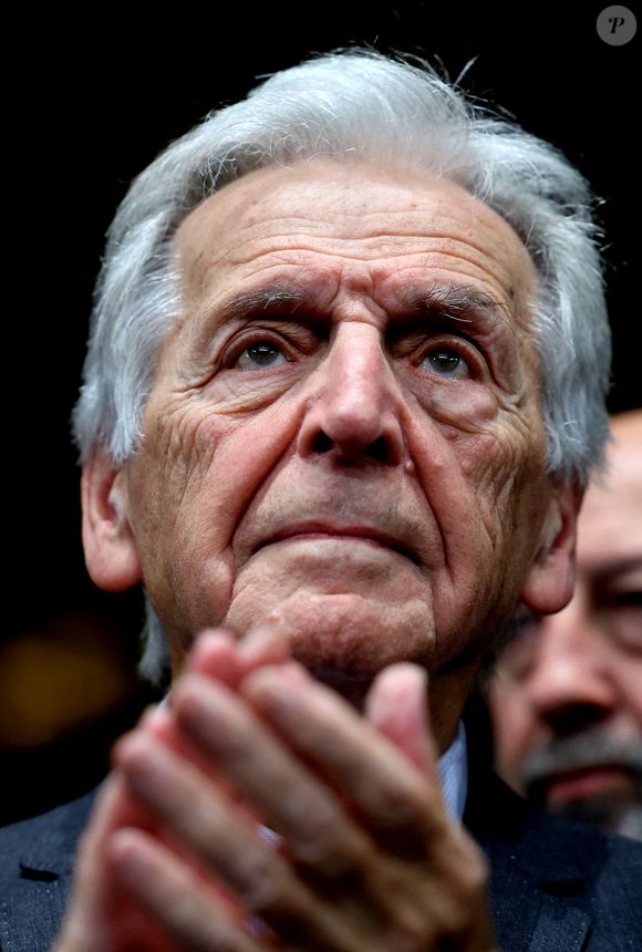 Costa-Gavras - Cérémonie d'ouverture du 17ème Festival Lumière à la Halle Tony Garnier à Lyon, le 11 octobre 2025. © Dominique Jacovides / Bestimage