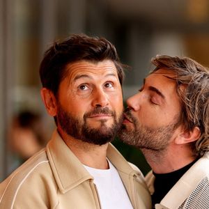 Christophe Beaugrand et son mari Ghislain Beaugrand-Gerin au village lors des Internationaux de France de Tennis de Roland Garros 2025, à Paris, France, le 2 Juin 2025. © Jacovides-Moreau/Bestimage