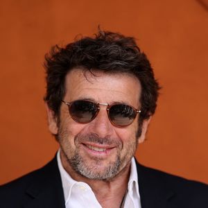 Patrick Bruel - Les célébrités au village lors des Internationaux de France de Tennis de Roland Garros le 1er juin 2025. © Dominique Jacovides / Bestimage