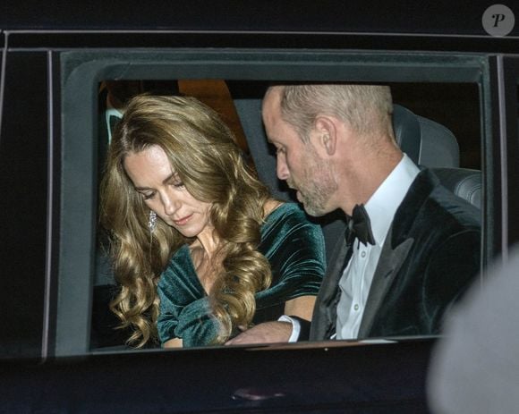 Le prince William, prince de Galles, et Catherine (Kate) Middleton, princesse de Galles, quittent le "Royal Variety Performance 2025" au Royal Albert Hall à Londres. Photo par Backgrid UK/ Bestimage