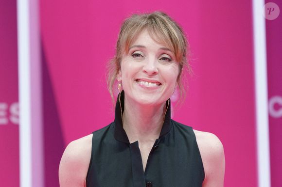 Alix Poisson- Photocall de la cérémonie de clôture lors de la saison 7 du festival Canneseries à Cannes. Le 10 avril 2024
© Norbert Scanella / Panoramic / Bestimage