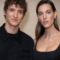Ni plage privée, ni bassin grand luxe : Charlotte Cardin et Aliocha Schneider misent sur des vacances en toute simplicité