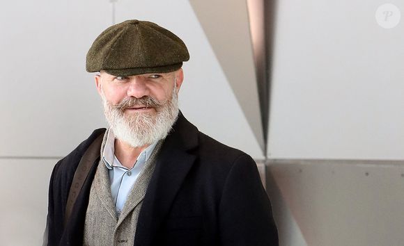 Exclusif - Le chef Philippe Etchebest se rend au salon professionnel des métiers de la bouche "Exphotel" à Bordeaux, France, le 21 novembre 2023, afin de rencontrer et se s'entretenir avec de jeunes chefs et talents des métiers de cuisine.  © Patrick Bernard/Bestimage