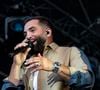 "Mon trésor, ma fierté, mon amour. Aujourd'hui à 15:10 notre petit garçon est arrivé au monde", avait confié l'heureux papa sur Instagram en mai.

Kendji Girac en concert lors du festival de musique du Printemps de Perouges au Chateau de Saint-Maurice-de-Remens le 29 juin 2025. © Sandrine Thesillat / PsNewZ / Bestimage