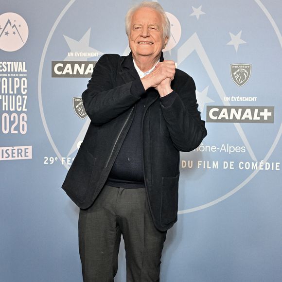 Andre Dussollier lors de la cérémonie d'ouverture du 29e Festival du film de l'Alpe d'Huez à l'Alpe d'Huez, France, le 19 janvier 2026. Photo par Julien Reynaud/APS-Medias/ABACAPRESS.COM