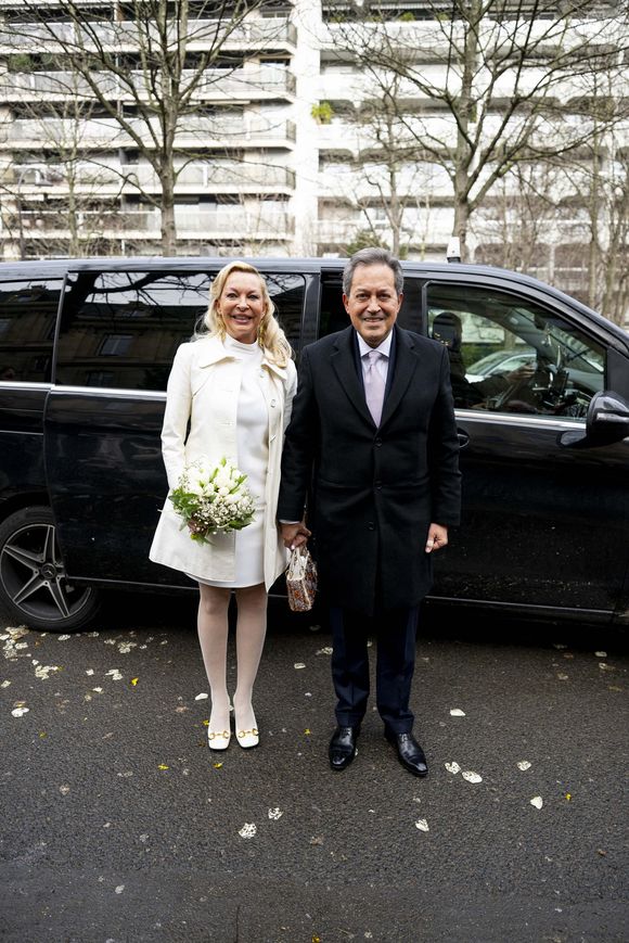 Georges Fenech et Amélie Leperre-Dimeglio - Mariage civil de Georges Fenech et Amélie Leperre-Dimeglio à la mairie du 16ème arrondissement de Paris le 31 janvier 2026.

© Pierre Perusseau / Bestimage