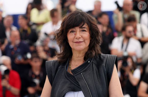 Romane Bohringer au photocall de "Dites-lui que je l'aime" (Séance spéciale) lors du 78ème Festival International du Film de Cannes, le 19 mai 2025. © Jacovides / Moreau / Bestimage