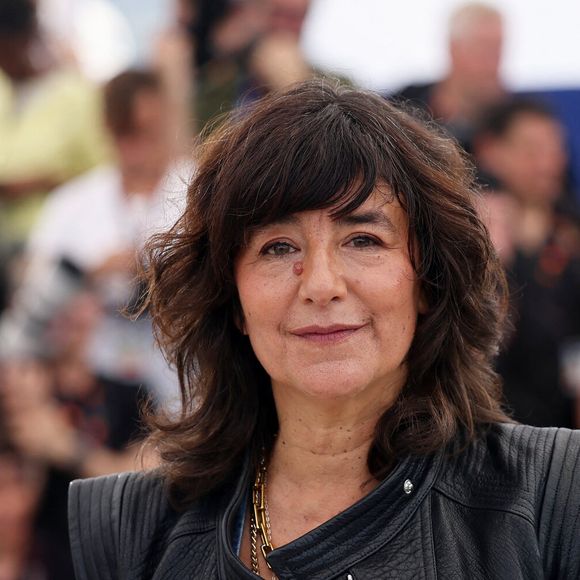 Romane Bohringer au photocall de "Dites-lui que je l'aime" (Séance spéciale) lors du 78ème Festival International du Film de Cannes, le 19 mai 2025. © Jacovides / Moreau / Bestimage