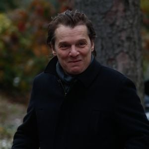 Bénabar (Bruno Nicolini) - Arrivées à l'enregistrement de l'émission "Vivement Dimanche" présentée par M. Drucker et qui sera diffusée le 14/02/2024 sur France 3 au Studio Gabriel à Paris, France, le 09 janvier 2024. © Christophe Clovis / Bestimage