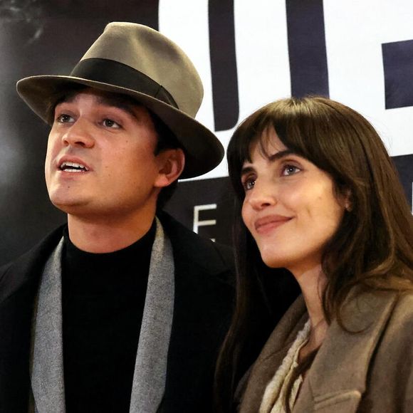 Cette année sera sûrement celle de Laura Bensadoun !
Exclusif - Alain-Fabien Delon et sa compagne Laura Bensadoun au photocall de la soirée Ciné-concert symphonique "Alain Delon, le dernier Samouraï" au Palais des congrès à Paris le jour de son anniversaire.

© Jacovides / Moreau / Bestimage