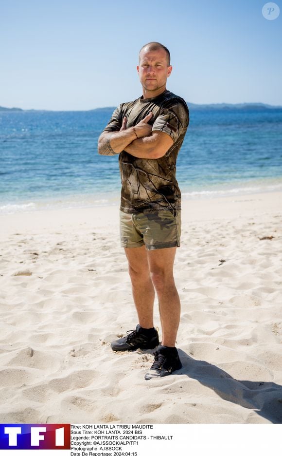 Il a remporté la victoire mais se retrouve célibataire : avec la mère de ses filles, c'est terminé pour de bon.

Photo officielle de Thibault, nouveau candidat de "Koh-Lanta, la Tribu maudite".