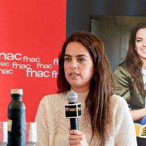 Exclusif -  A l'occasion du 78ème Festival International du Film de Cannes et dans le cadre de la 21ème edition de "Cannes fait le Mur ", Anouchka Delon, le Humann Prize et la Mairie de Cannes s'unissent à la FNAC pour rendre un hommage à l illustre acteur français Alain Delon à travers une exposition de photos "Delon & Elles" dans toute la ville de Cannes le 15 mai 2025. © Lionel Urman/Bestimage