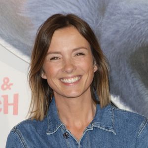 Beaucoup pensent que son engouement pour le rugby est né de cette relation, et elle a tenu à mettre les pendules à l'heure.

Isabelle Ithurburu - Photocall de la première du film "Lilo & Stitch" au cinéma Le Grand Rex à Paris le 20 mai 2025. © Coadic Guirec/Bestimage