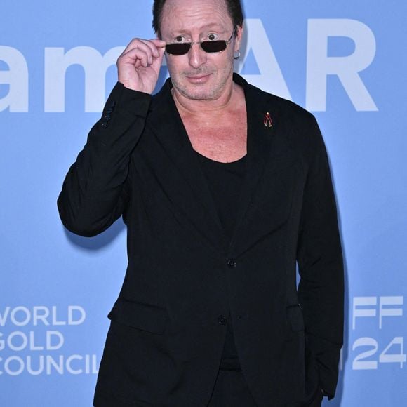 Julian Lennon au gala de l'amfAR Venezia 2024 présenté par le Red Sea International Film Festival et le World Gold Council au Hangar Nicelli le 01 septembre 2024 à Venise, Italie. Photo par Simone Comi/IPA/ABACAPRESS.COM