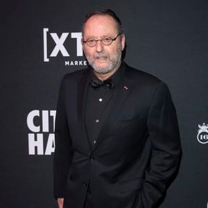 Toujours amoureux deux décennies plus tard, Jean Reno confiait avoir trouvé auprès de Zofia la femme avec qui il parvient "enfin à un échange total".

Jean Reno lors du gala 2025 de City Harvest, organisé au Cipriani 42nd Street à New York, le 22 avril 2025. © Zuma Press / Bestimage