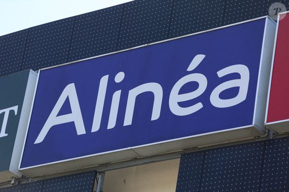 Illustration de la boutique Alinéa à Rosny-sous-Bois France, 18 mai 2020. Photo par Jerome Dominé/ABACAPRESS.COM