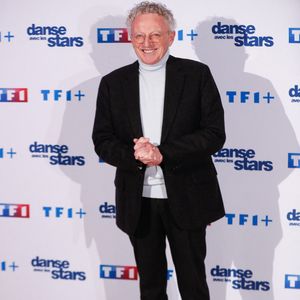 Nelson Monfort - Photocall de lancement de la saison 2025 de "Danse avec les stars" (DALS) au siège de  TF1 à Boulogne-Billancourt, France, le 16 janvier 2025. © Christophe Clovis / Bestimage