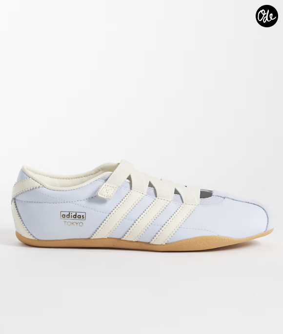 adidas Originals - Tokyo - Baskets style babies - Bleu clair/blanc, disponible chez Asos