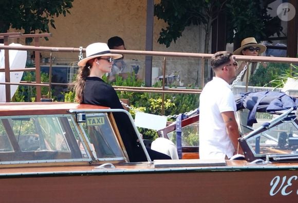 Karlie Kloss arrive à Venise pour assister au mariage de Jeff Bezos et Lauren Sanchez (26 - 28 juin 2025), le 26 juin 2025.

Backgrid UK/ Bestimage
