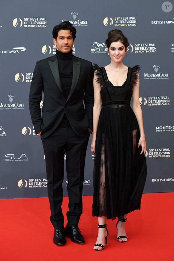 Mais pas d'histoire d'amour en vue
Vinnie Dargaud et Claire Chust durant la soirée d'ouverture du 59ème Festival de Télévision de Monte Carlo à Monaco le 14 juin 2919.© Bruno Bebert / Bestimage