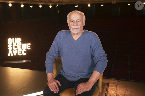 Exclusif - Francis Perrin lors du tournage de "Sur Scène Avec" à Paris le 7 novembre 2024. © Jack Tribeca / Bestimage