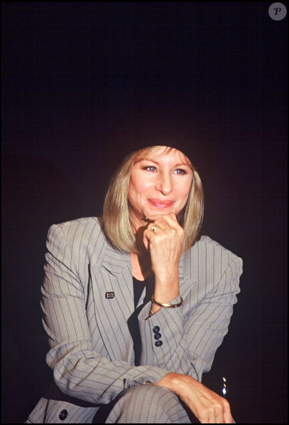 Archives - Barbra Streisand - 1993. (AGENCE / BESTIMAGE).