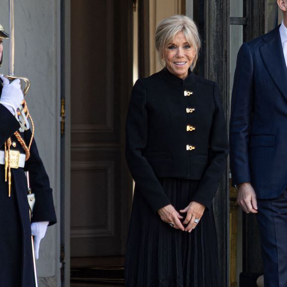 Brigitte Macron avant un déjeuner de travail au palais de l'Elysée à Paris, le 13 janvier 2026. 

Photo : Florian Savina / Bestimage