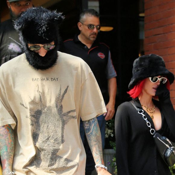 Megan Fox et Machine Gun Kelly quittent l'hôtel Fouquet, New York City, USA, le 7 septembre 2023.